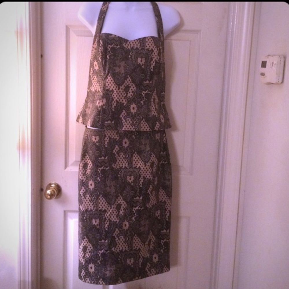 Beautiful Maggie London Sequined skirt & halter